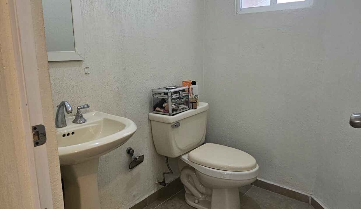 CASA EN VENTA EN VILLA MARINO POLIGONO SUR CANCUN (18)