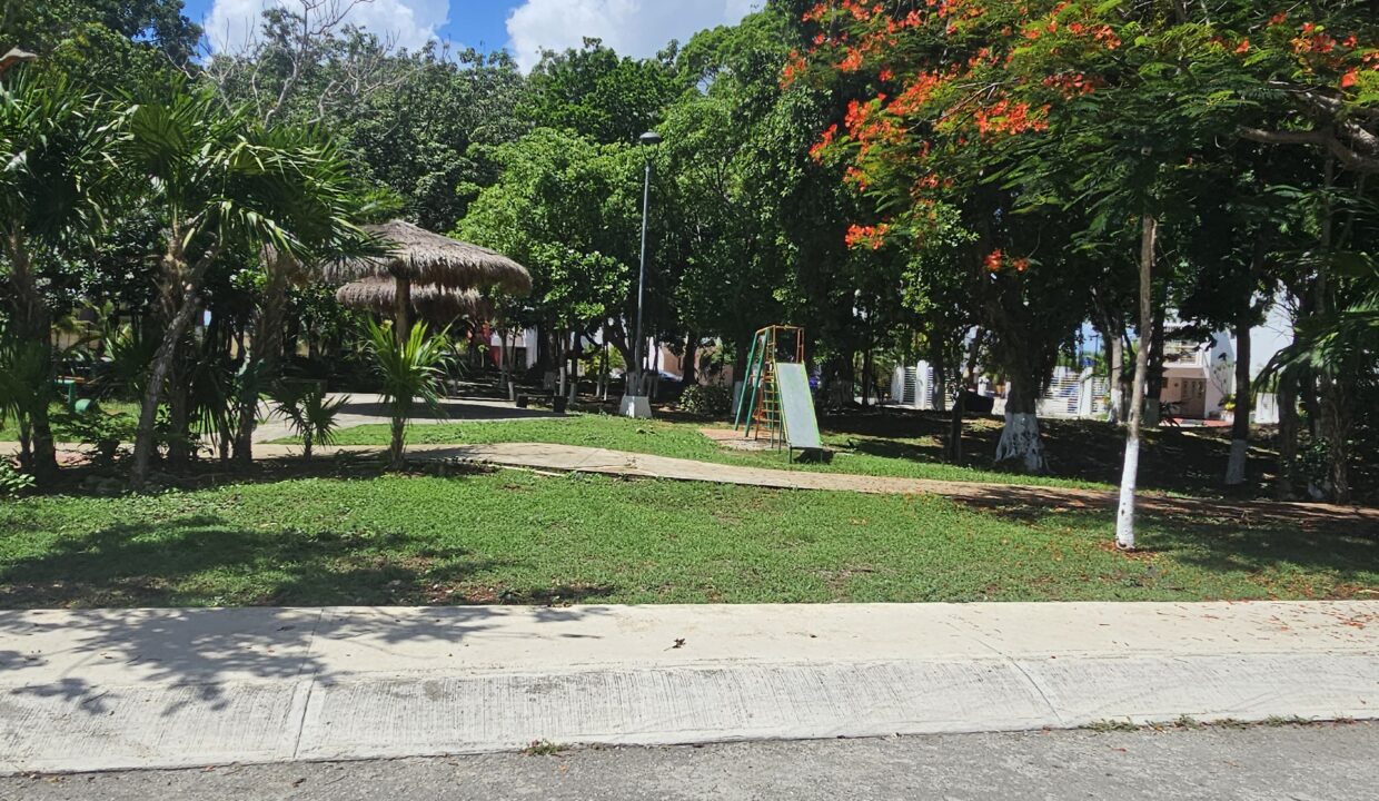 CASA EN VENTA EN VILLA MARINO POLIGONO SUR CANCUN (20)