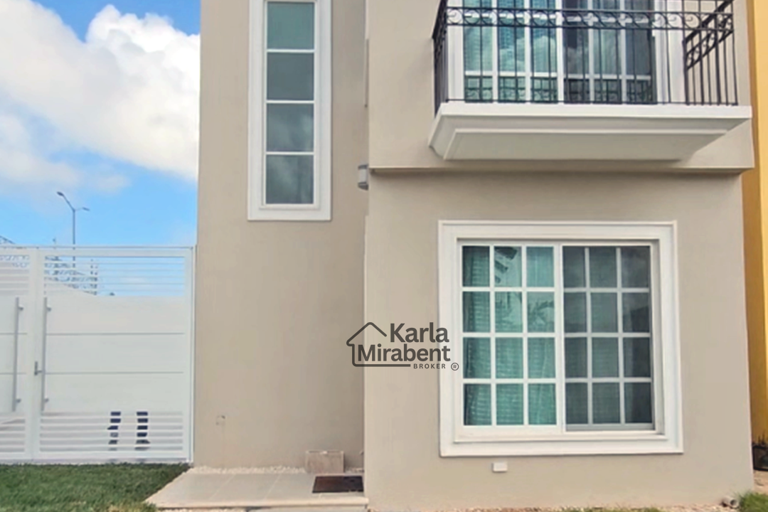 CASA EN RENTA ANDRIA POLIGONO SUR (1)