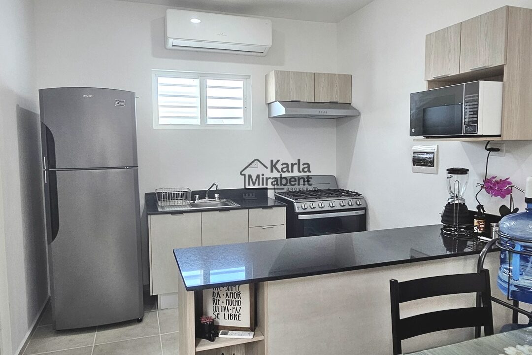 CASA EN RENTA ANDRIA POLIGONO SUR (11)