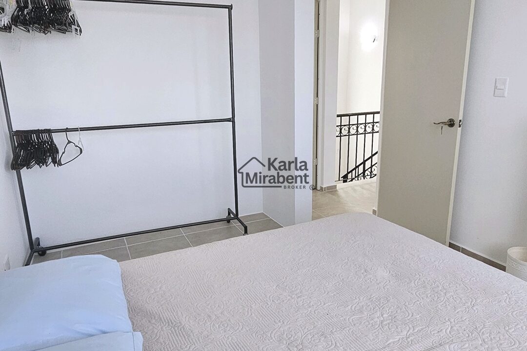 CASA EN RENTA ANDRIA POLIGONO SUR (5)