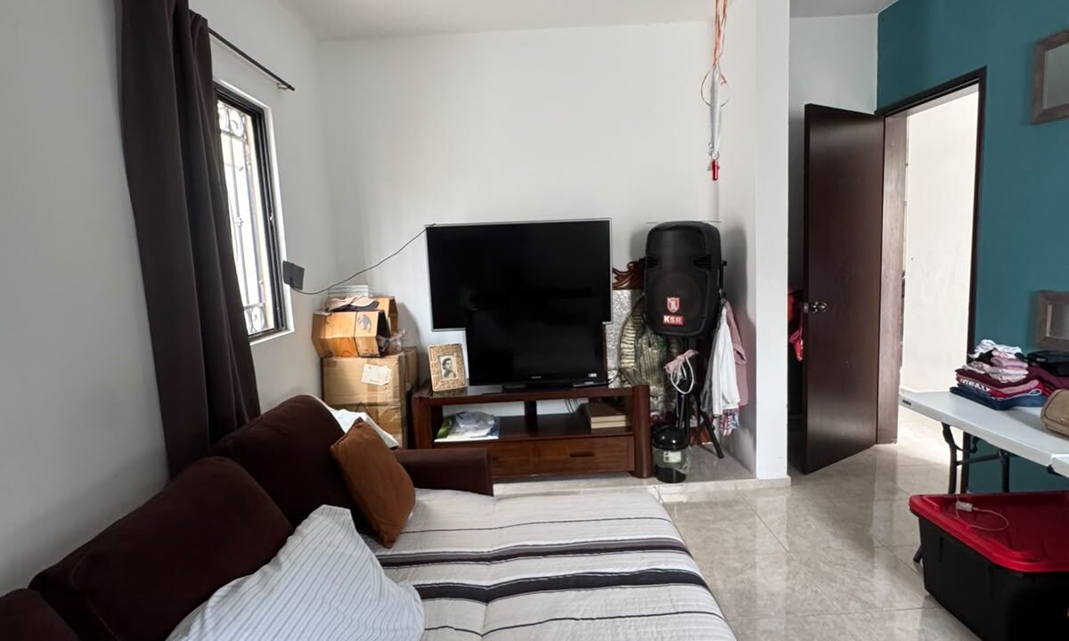 Casa en Venta en santa fe Cancun con recamara en planta baja y baño completo (10)